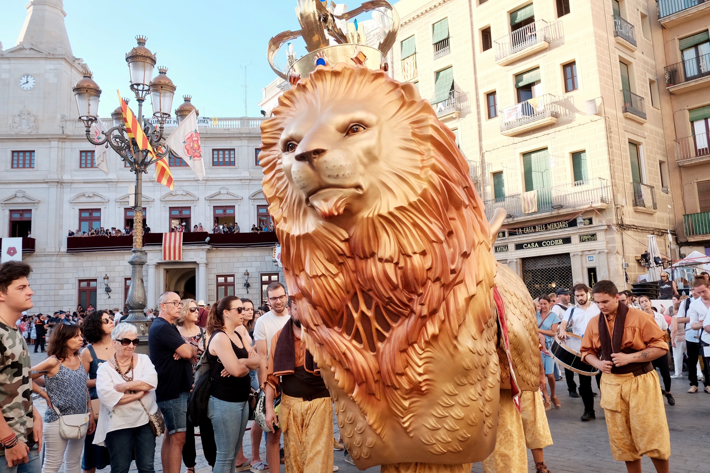 El Lleó, a punt per a la Processó Solemne