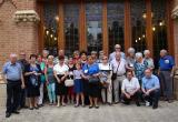 Imatge de la visita de l'alumnat de les Aules d'Extensió Universitària a l'Institut Pere Mata