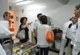 Un moment de la visita d'aquest dilluns al Programa de Gestió Alimentària de Reus