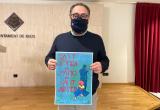 Daniel Recasens amb el cartell de Sant Jordi 2021 a Reus