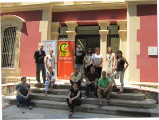 Foto de l'equip docent i administratiu del Centre de Normalització Lingüística de Reus