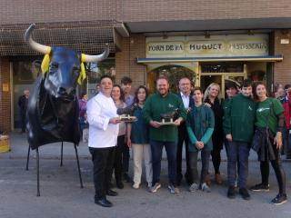 Foto de grup de la presentació del Bou de xocolata