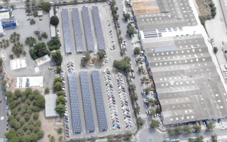 Instal·lació solar fotovoltaica dipòsit de vehicles