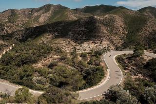 Imatge d'una carretera secundària