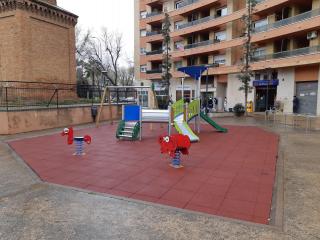 Zona de jocs infantils de la plaça de la Fumera