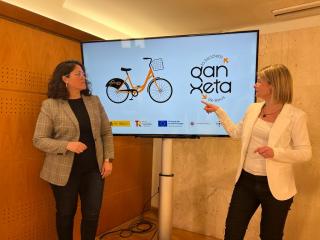 Roda de premsa de presentació del nom i la imatge de la Ganxeta, la bicicleta de Reus