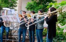 Imatge de l'Ensemble de metalls del Conservatori de la Diputació que actua aquest divendres a Música a les Places a Reus