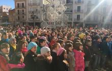 Imatge de la cantada de La Gran Nadala a la plaça del Mercadal aquest divendres