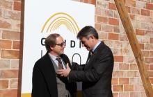 Imatge del regidor Miquel Domingo amb l'alcalde de Mataró, Joan Mora.