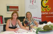 Foto roda de premsa presentació novetat CNL Reus, amb directora CNL (Anna Saperas, esquerra) i regidora Dolors Sardà (dreta)